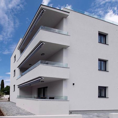 Villa Stella - Crowonder Luxury Rent Турань Экстерьер фото